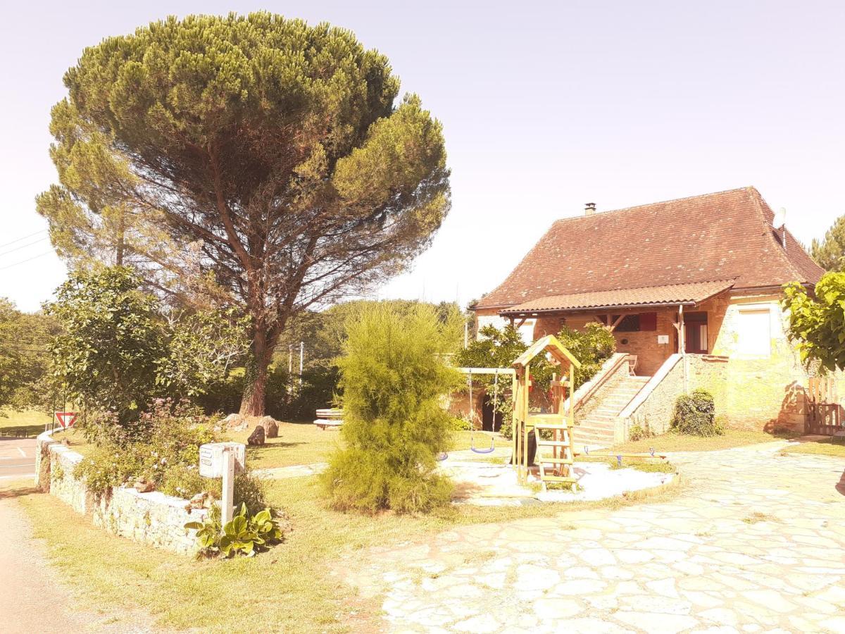Gite "Las Casitas Du Lot" Dans Le Perigord Frayssinet-le-Gélat Exterior foto